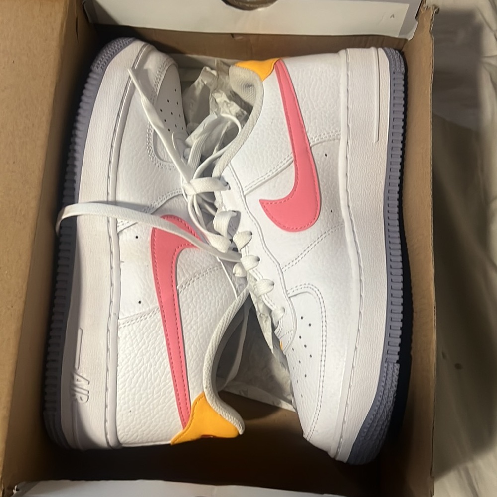 AIR FORCE 1s GRADE SCHOOL 6y